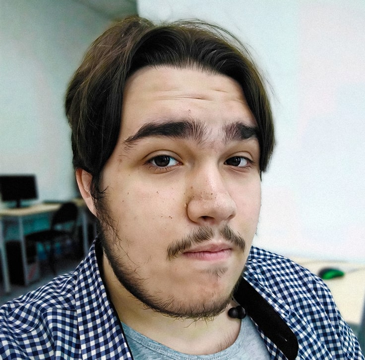 Владислав Любимов